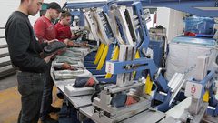 كورونا ينعش الصناعة في الخليل