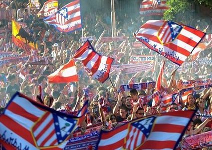 مدرب أتلتيكو مدريد يعبر عن إعجابه بدعم الجمور لفريقه