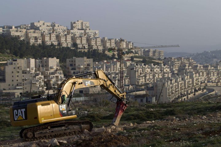 الخارجية تدين المشروع الإستيطاني في مطار قلنديا ومحيطه