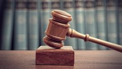 الأشغال الشاقة (15 سنة) لمدان بتهمة حيازة مخدرات بقصد الاتجار