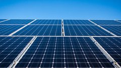 شركة تسلا تقرر طرح ألواح الطاقة الشمسية خلال هذا العام