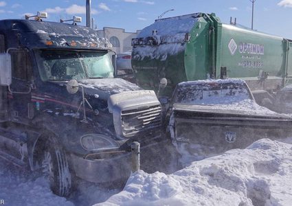 كندا.. وقوع حادث سير مروع نتيجة تصادم 200 مركبة