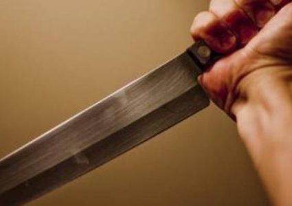 جريمة مروعة .. طعنه ثم حرق جثته