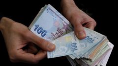 تراجع الليرة التركية بسبب الصدام العسكري في سوريا