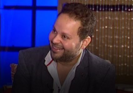 وفاة الإعلامي المصري عمر نجيب