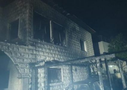 تحقيقات في احتراق سيارة ببلدة يركا