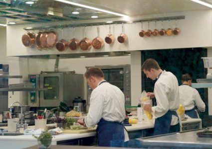 الصحة العالمية: طهي الطعام جيدا يساعد على قتل الكورونا