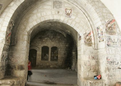 صور العراقة والمباني التراثية.. تاريخ تكتبه الصور للبلدة القديمة من نابلس