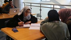 مكتبة جامعة النجاح الوطنية...منهل العلوم ومنبر الثقافة