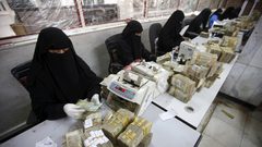 الريال اليمني ينخفض مجددا