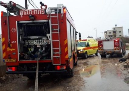 إصابة امرأة في حريق منزلي بمدينة طمرة