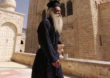 كنيسة بئر يعقوب في نابلس