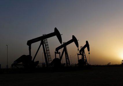 أسعار النفط تتجه صوب أكبر انخفاض أسبوعي
