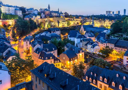 من هي الدولة الوحيدة في العالم التي تقدم خدمة المواصلات المجانية؟