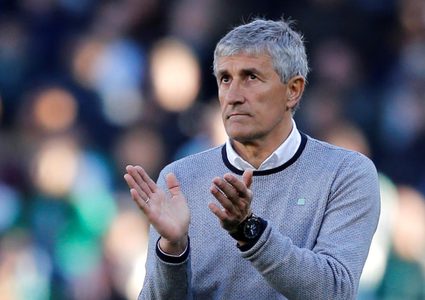 مدرب برشلونة يُجهز مفاجأة لريال مدريد