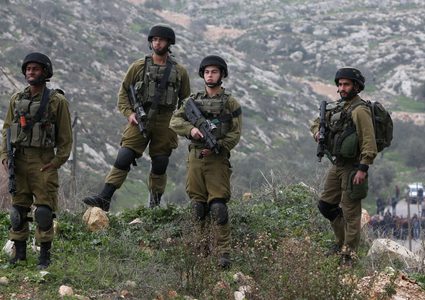 الاحتلال يقمع المشاركين بفعالية لزراعة أشجار الزيتون شرق طوباس