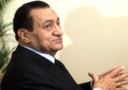 محامي مبارك يكشف مصير أموال الرئيس السابق