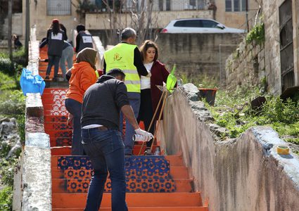 جدارية فنية في نابلس ضمن مبادرة "مدينتي بعيون الأطفال"