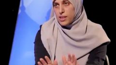 تمديد اعتقال الأسيرة آية خطيب