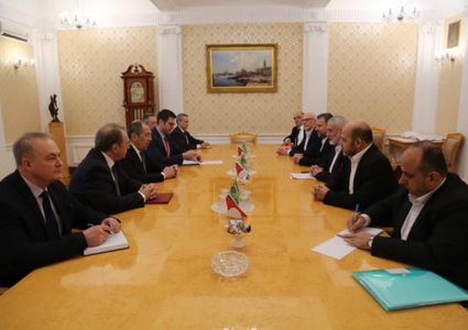 توافق الرؤى بين هنية ولافروف حول عدة قضايا