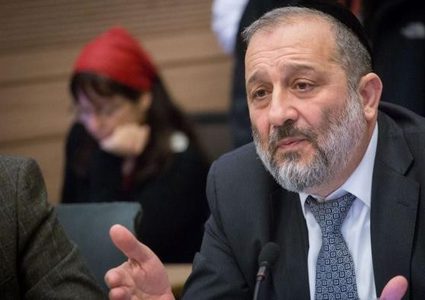 درعي يدعو الناخبين المستوطنين بالتصويت لليمين المتطرف