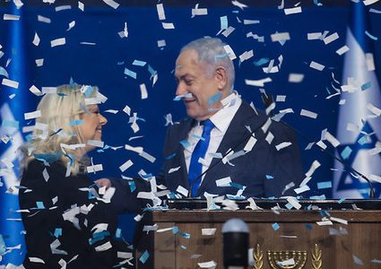 التماس "للعليا" لمنع نتنياهو من البقاء في الحكم