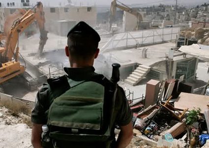 القدس: قوات الاحتلال تهدم جزءا من منزل في جبل المكبر