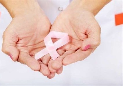 العوامل الأساسية المسببة لتطور سرطان الثدي