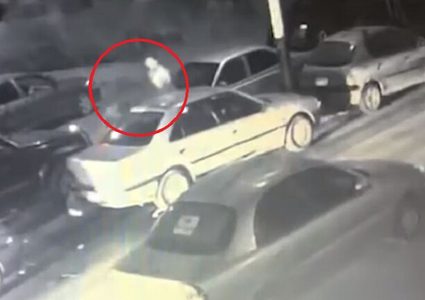 فيديو صادم يرصد لحظة قيام شاب بإطلاق النار على خطيبته