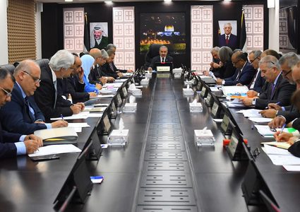 الحكومة تعلن إجراءات احترازية جديدة لاحتواء فيروس كورونا