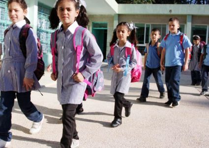 غزة: تعطيل الدراسة في مدارس الأونروا غداً