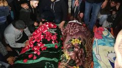 غزة تشيع ضحايا حريق مخيم النصيرات