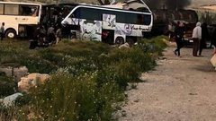 مصرع 30 شخصًا جراء حادث سير على طريق حمص دمشق في سوريا
