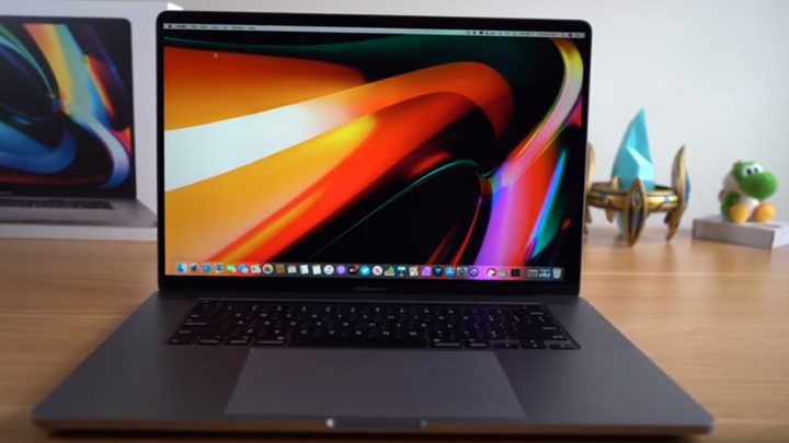 آبل تطلق نسخة جديدة من MacBook