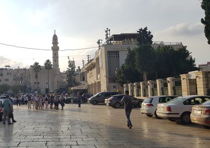 إغلاق جميع المساجد والكنائس والأديرة والمواقع الأثرية في بيت لحم