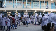 غزة:التعليم والأونروا يُقرران استمرار تعليق الدوام لنهاية الأسبوع