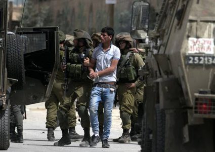 القدس: قوات الاحتلال تعتقل 4 مواطنين من البلدة القديمة