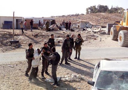 الجبور: الاحتلال يعمد على تهجير المواطنين في مسافر يطا