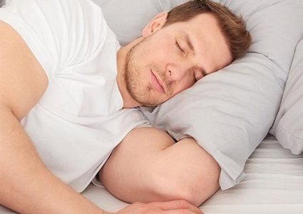 عادات خاطئة لا تفعلها قبل النوم