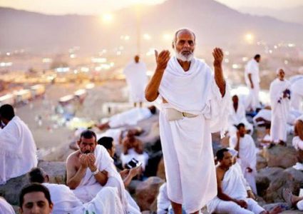 الصحة تدعو المعتمرين للالتزام بالحجر المنزلي لمدة 14 يومًا
