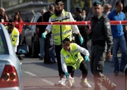 الاحتلال يعتقل مواطناً بزعم تنفيذ عملية طعن