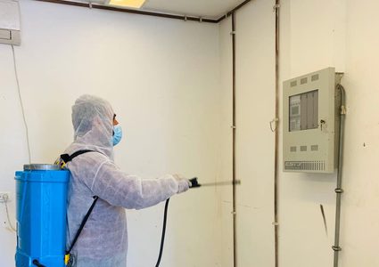 غنيم يؤكد الحرص على سلامة العاملين واستمرار تزويد المياه بالأزمة