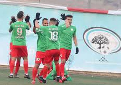 الأمعري يسحق ضيفه هلال القدس