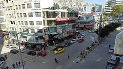 تراجع حركة المواطنين في نابلس، يوم الأربعاء ،11\3\2020 مع إعلان حالة الطوارئ، بسبب فيروس كورونا.