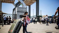 السلطات المصرية تُبلّغ باغلاق معبر رفح