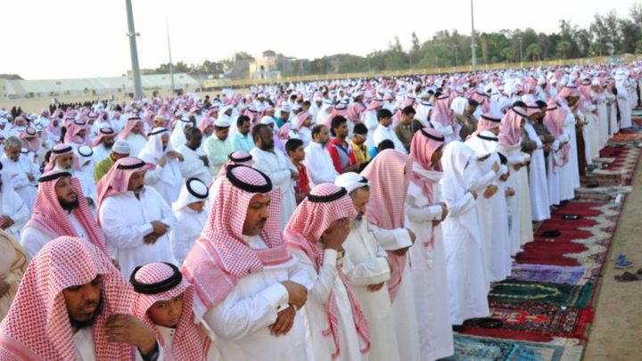 السعودية:اصدار فتوى بتحريم مصاب الكورنا حضور صلاة الجمعة والجماعة