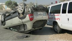 إصابة مواطنين اثنين بحادث انقلاب مركبة جنوب جنين