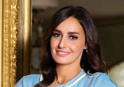 الفنانة حلا شيحة توجه رسالة للنساء