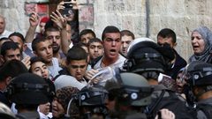 تقرير أمريكي ينزع عن المقدسيين فلسطينيتهم