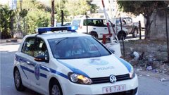 الشرطة تغلق 20 مقهى وصالة أفراح في الخليل